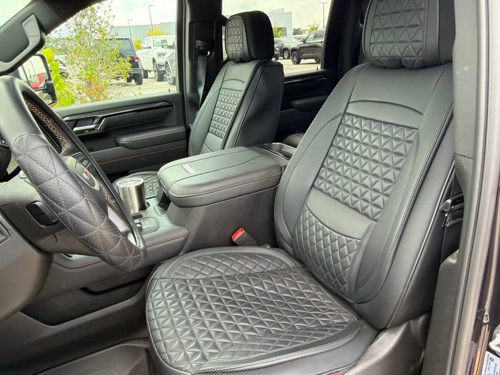 gmc sierra 2500hd 2026 1GT4UPE7XTF135749 image gmc sierra 2500hd 2026 1GT4UPE7XTF135749 image